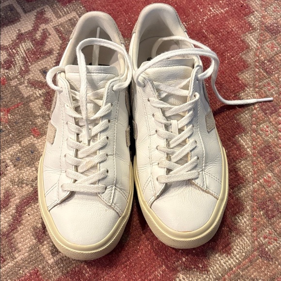 Veja Campo white size 8/39 - Picture 2 of 3